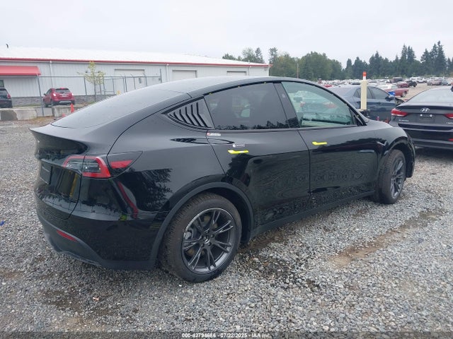 7SAYGDED1RF159399 Tesla Model Y