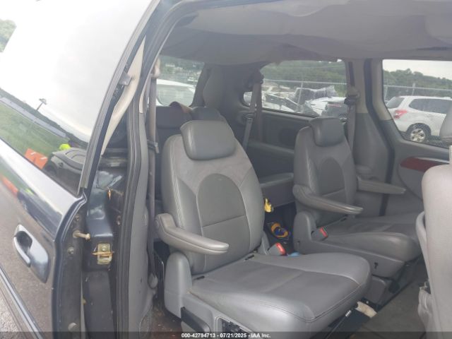 2007 CHRYSLER TOWN & COUNTRY 2A4GP64L37R137221 Photo 7