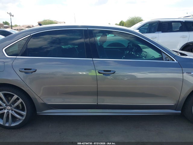 1VWDT7A37HC031148 Volkswagen 1.8 tsi