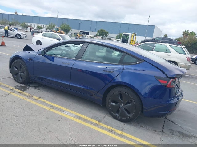 2023 TESLA MODEL 3 5YJ3E1EA0PF716270 Photo 2