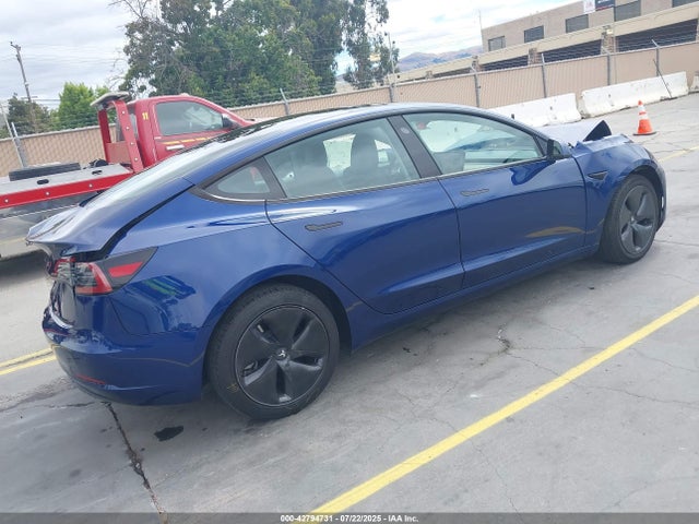 2023 TESLA MODEL 3 5YJ3E1EA0PF716270 Photo 3