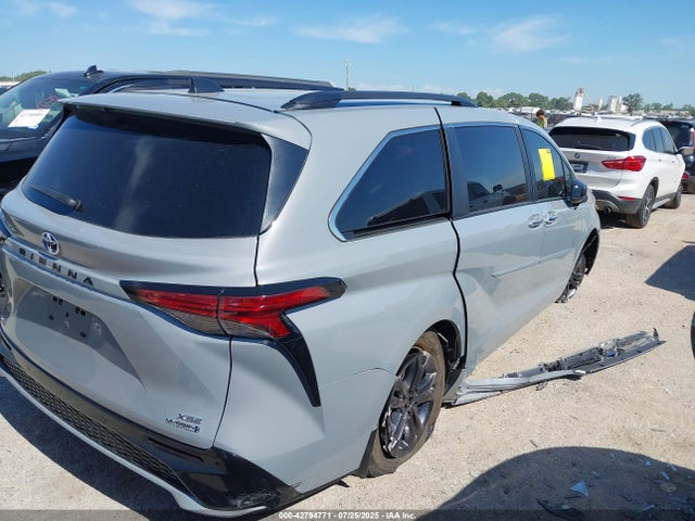 5TDXSKFC3RS139152 Toyota a25a-fxs