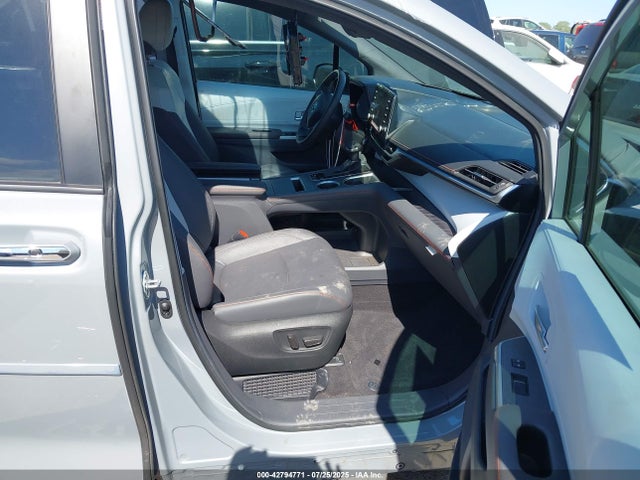 5TDXSKFC3RS139152 Toyota a25a-fxs