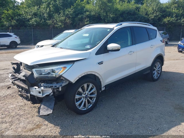Ford 2017 2017 1FMCU9J97HUD60711 Image 2