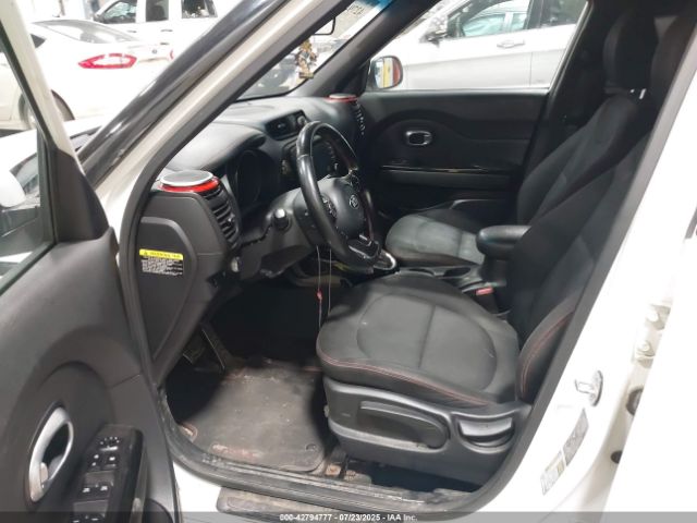 2014 KIA SOUL KNDJP3A56E7022398 Photo 4