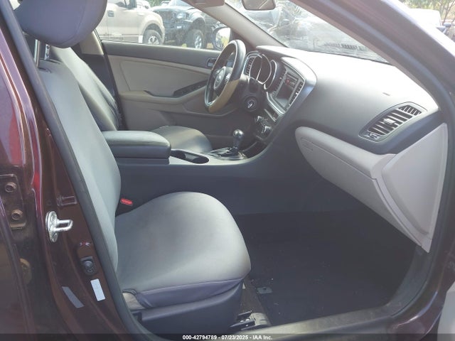 Auction sale of the 2014 Kia Optima Lx, vin: 5XXGM4A7XEG288136, lot number: 42794789