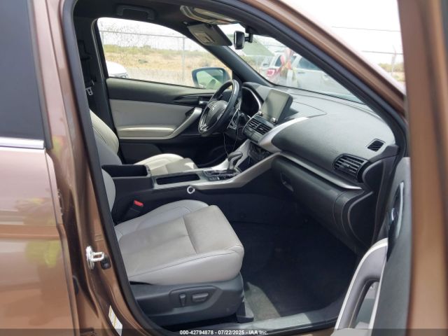 2022 MITSUBISHI ECLIPSE CROSS JA4ASWAA5NZ057350 Photo 4