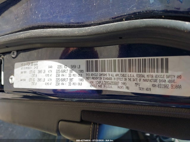 1C4PJLCB9GW293687 Jeep 2016