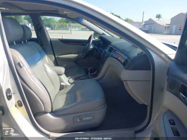 2004 LEXUS ES 330 JTHBA30G245037045 Photo 4