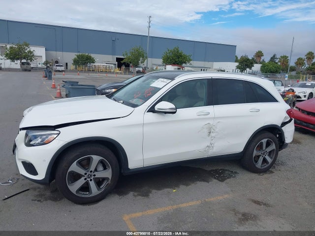 WDC0G4KB5HF242058 Mercedes-Benz m274
