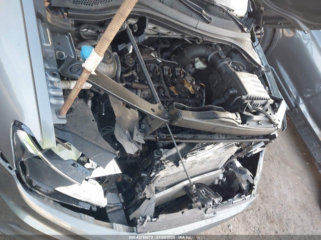 Volkswagen Tiguan 2018 3VV0B7AX3JM105341 Image 6