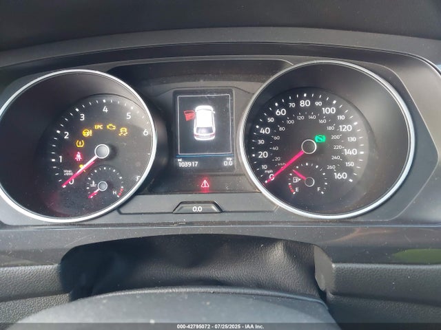 Volkswagen Tiguan 2018 3VV0B7AX3JM105341 Image 7