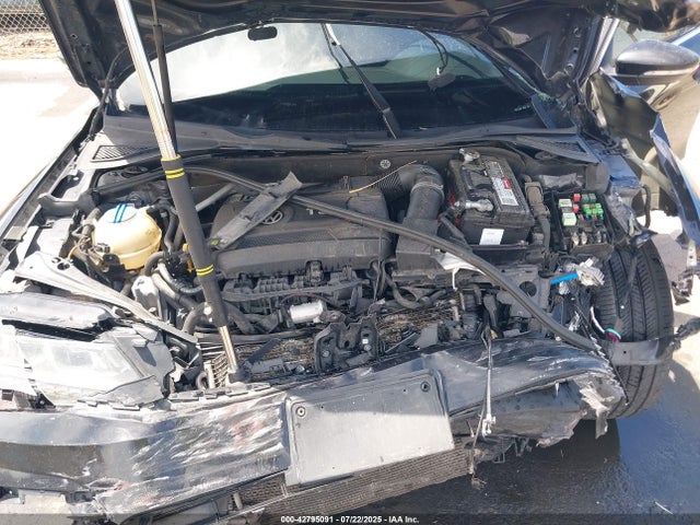 1VWDT7A3XHC010889 Volkswagen tsi