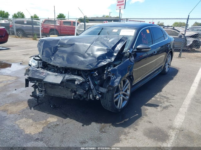 1VWDT7A3XHC010889 Volkswagen tsi