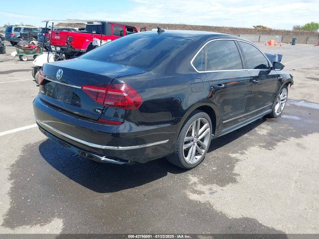 1VWDT7A3XHC010889 Volkswagen tsi
