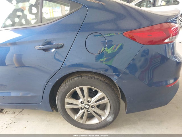 5NPD84LF0HH122292 Hyundai 2017