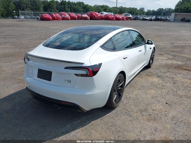 5YJ3E1ET1SF028403 Tesla MODEL 3