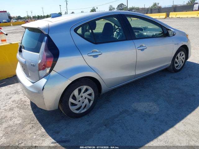 JTDKDTB35F1585358 Toyota 1nz-fxe+1lm