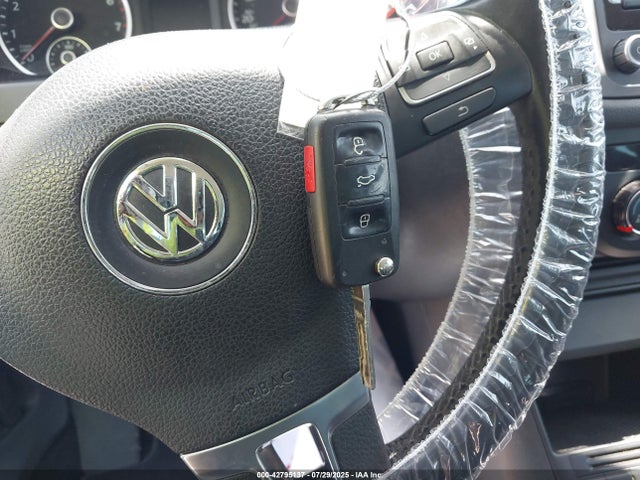 WVGAV3AX7EW508954 Volkswagen 2014