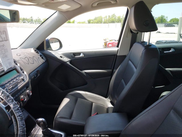 WVGAV3AX7EW508954 Volkswagen 2014