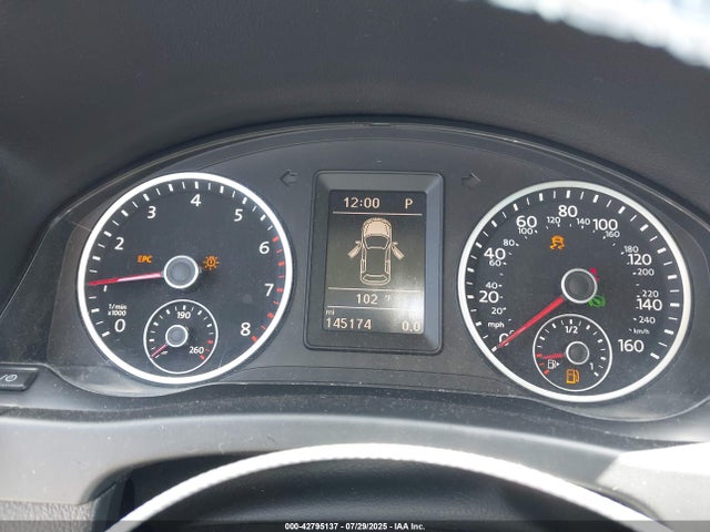 WVGAV3AX7EW508954 Volkswagen 2014