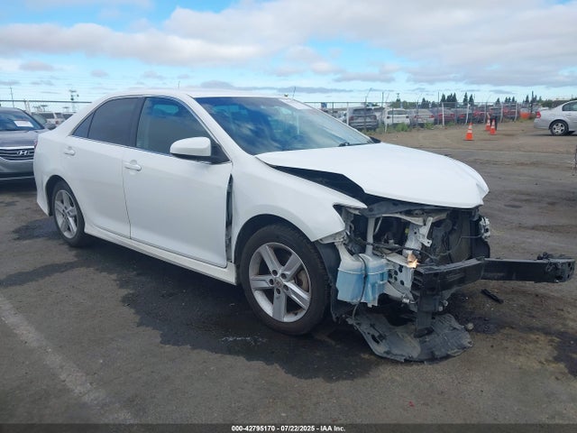 2014 4T1BF1FK1EU790183 main image