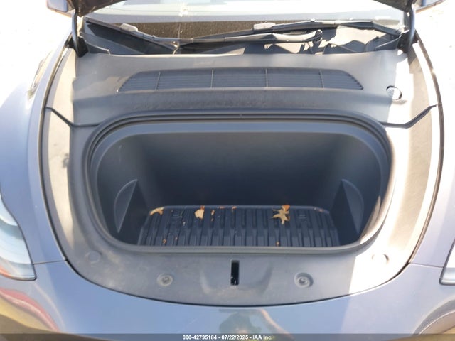 2023 TESLA MODEL Y 7SAYGAEE9PF873334 Photo 9