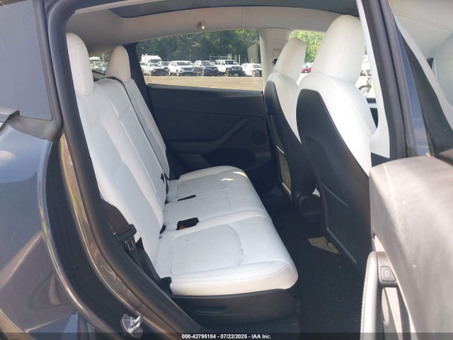 2023 TESLA MODEL Y 7SAYGAEE9PF873334 Photo 7