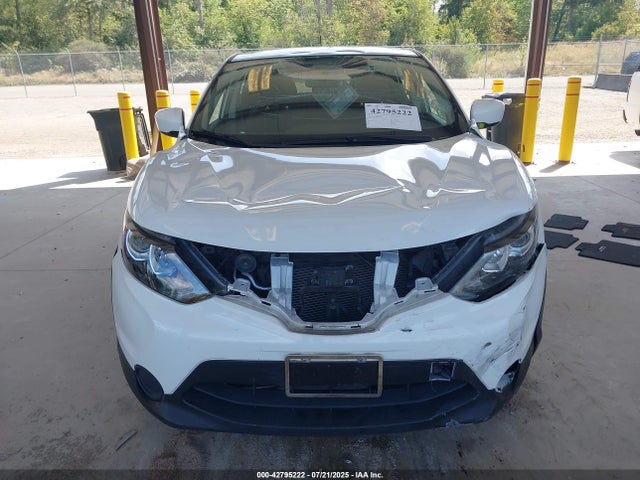 JN1BJ1CR9KW339655 Nissan 2019