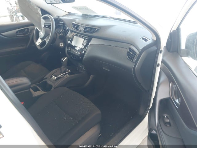 JN1BJ1CR9KW339655 Nissan 2019