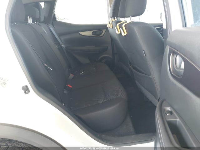 JN1BJ1CR9KW339655 Nissan 2019