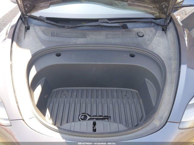 2021 TESLA MODEL 3 5YJ3E1EA4MF940105 Photo 9