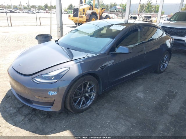 2021 TESLA MODEL 3 5YJ3E1EA4MF940105 Photo 1