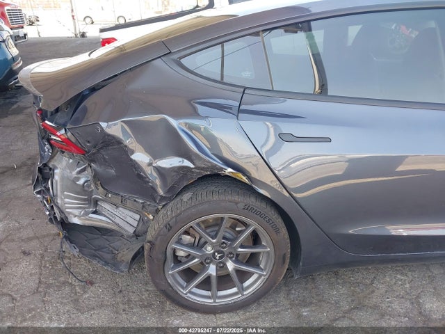 2021 TESLA MODEL 3 5YJ3E1EA4MF940105 Photo 5