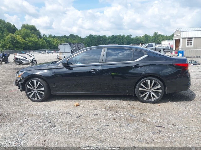 Nissan 2019 2019 1N4BL4CVXKC163812 Image 14