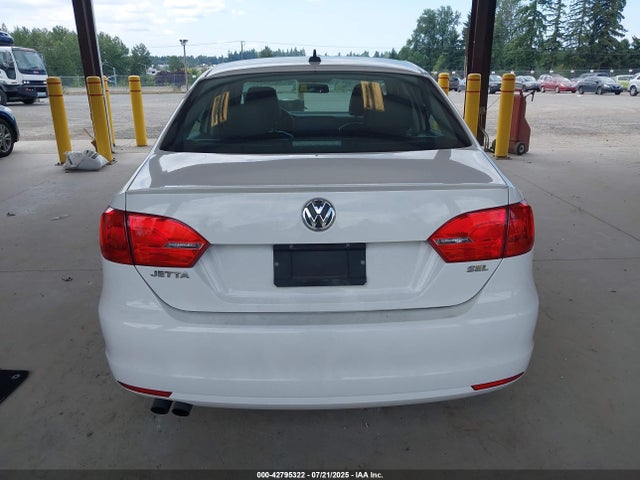 3VWL17AJXEM391248 Volkswagen 2014