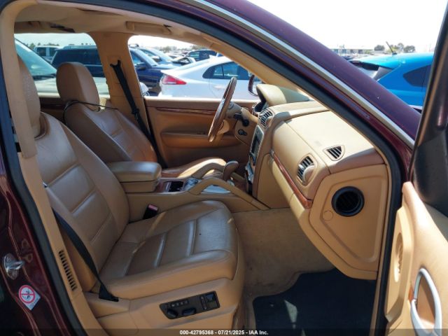 2004 PORSCHE CAYENNE WP1AB29P84LA71315 Photo 4
