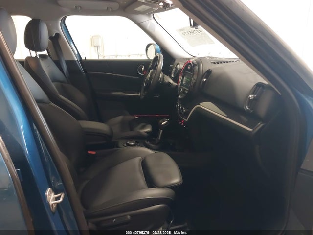 2019 MINI COUNTRYMAN WMZYT5C55K3J87512 Photo 4