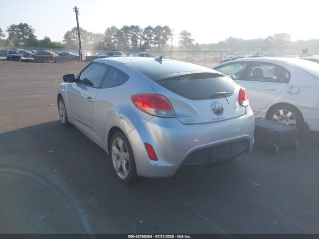 2015 HYUNDAI VELOSTER KMHTC6AD8FU224235 Photo 2