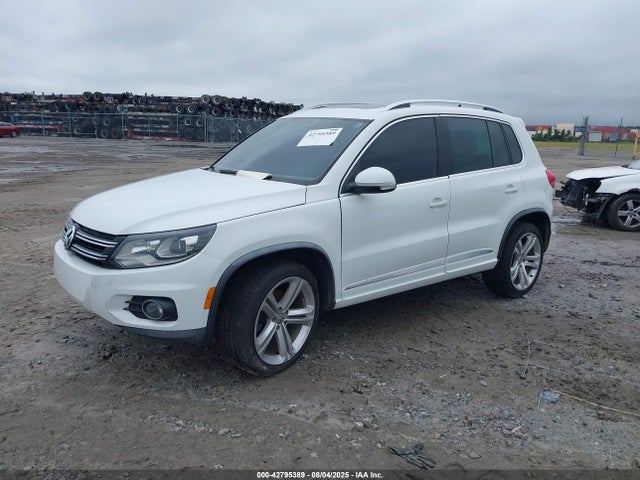 WVGAV3AX3EW103805 Volkswagen Tiguan