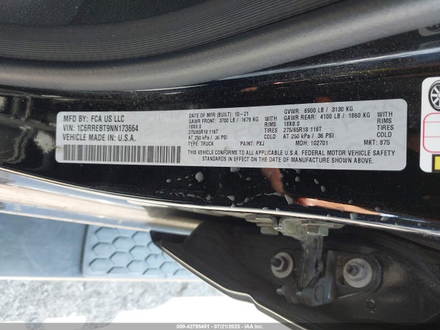1C6RREBT9NN173664 RAM 1500 Big Horn 4x2 6&#039;4 Box