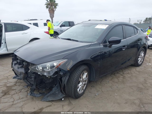 3MZBM1V74FM207468 Mazda pe