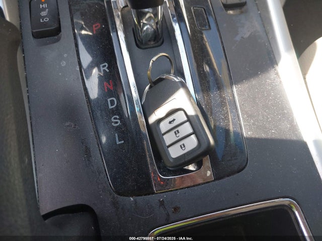 1HGCR2F8XFA040473 Honda k24w1