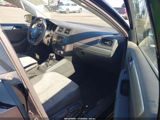 Volkswagen 1.4 tsi 2017 3VW2B7AJ5HM271337 Image 5