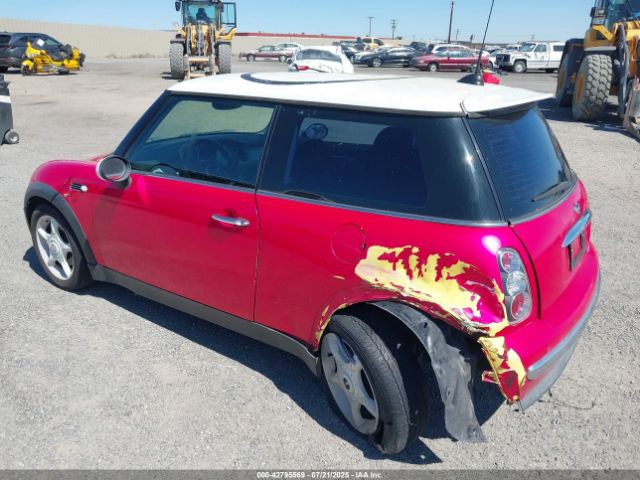 2004 MINI COOPER WMWRC33444TJ62861 Photo 2