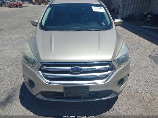 1FMCU0G9XHUE16370 Ford 2017