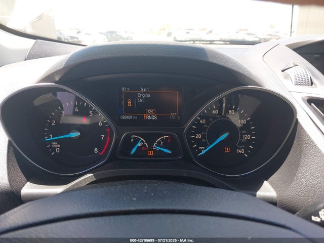 1FMCU0G9XHUE16370 Ford 2017