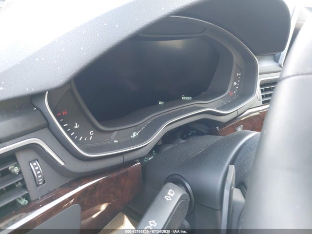 2019 AUDI A4 WAUENAF4XKN006611 Photo 6