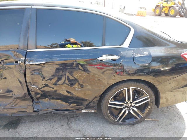 1HGCR2F57GA175823 Honda k24w1