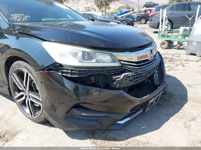 1HGCR2F57GA175823 Honda k24w1